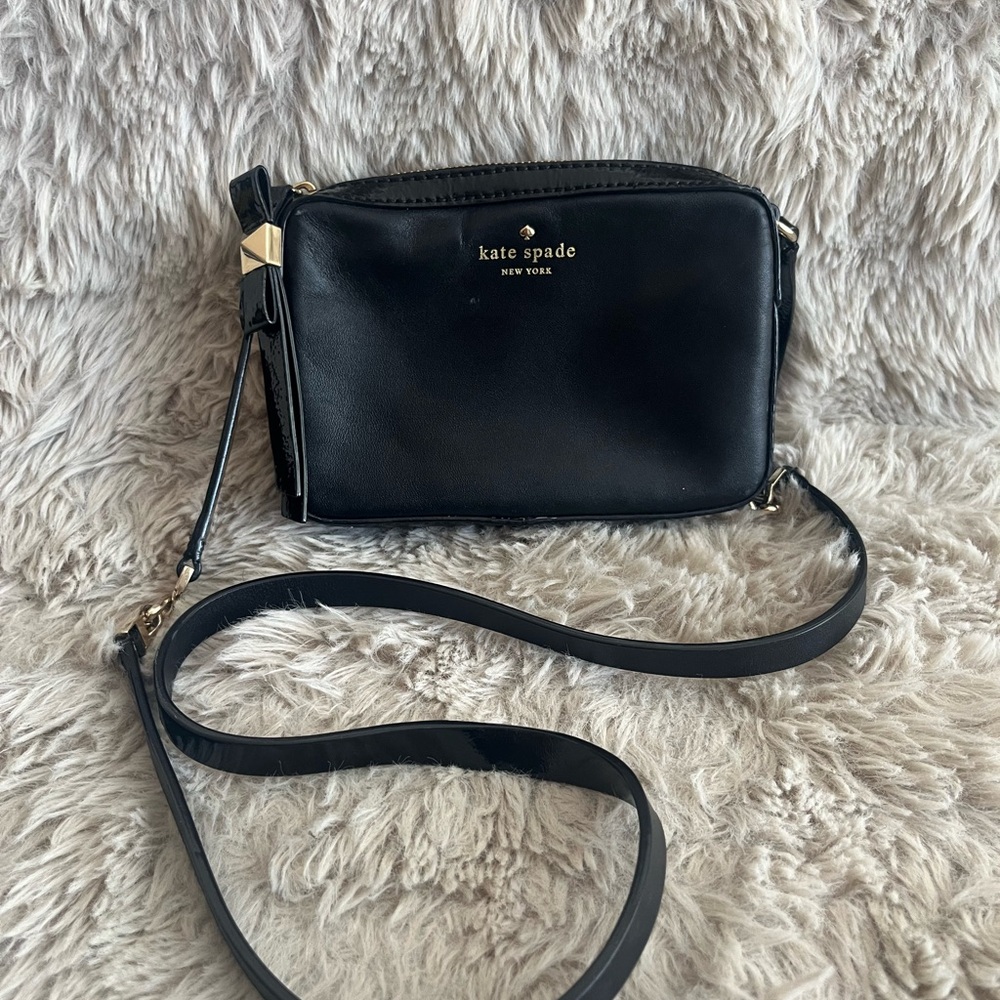 Kate Spade Elegant Black Crossbody Bag